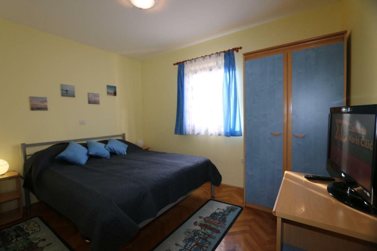 Apartment Dina Silo (Krk) Exterior photo