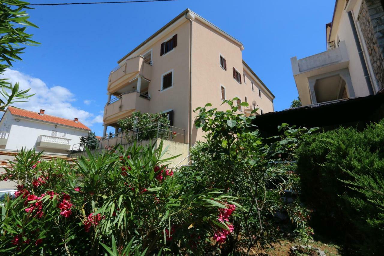 Apartment Dina Silo (Krk) Exterior photo
